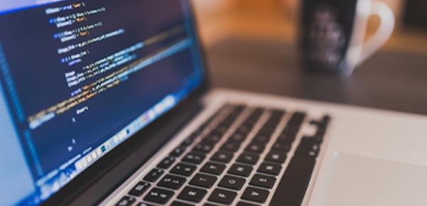 Python如何利用%操作字符串(python怎么截取部分字符串)