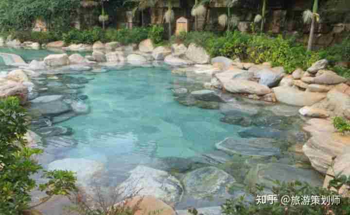泡温泉需要带什么(泡温泉需要带什么吃的)